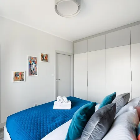 Ochota City View Modern Apartment Warsaw Exterior photo